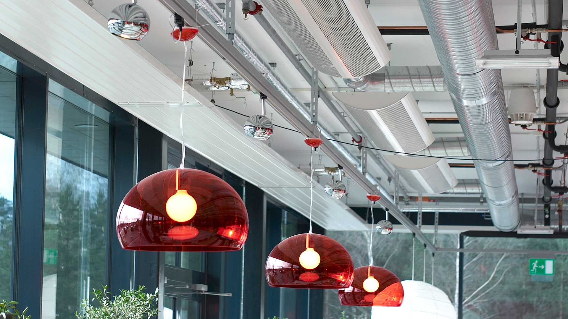 Lindab Safe-tuotteita hotellin katossa